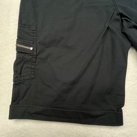 Style & Co Medium Women's Black Bermuda Cargo Shorts - Picture 11 of 11